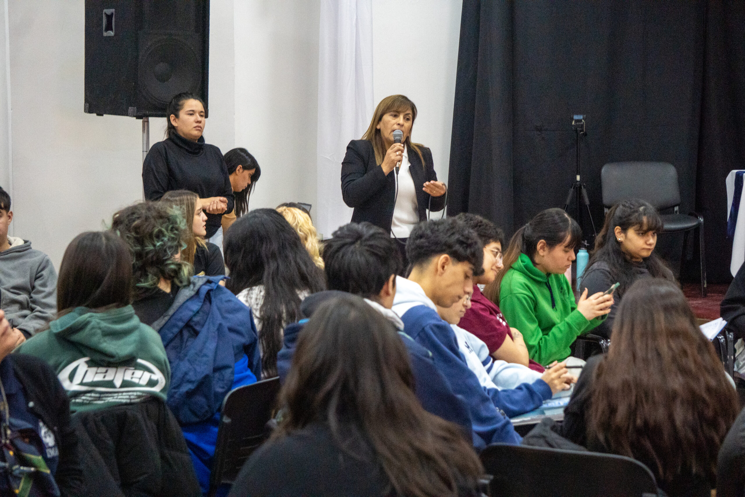 ASAMBLEA ESTUDIANTIL RÍO GALLEGOS (16)