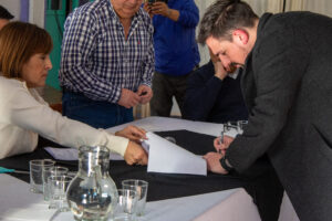 260810-APERTURA DE SOBRE EIPE (18)