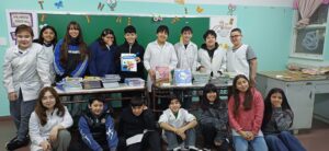 260810-ENTREGA DE LIBROS (1)