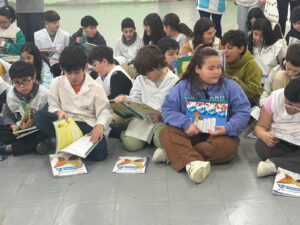 260810-ENTREGA DE LIBROS (17)