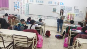 260810-ENTREGA DE LIBROS (21)