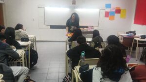 260810-ENTREGA DE LIBROS (4)