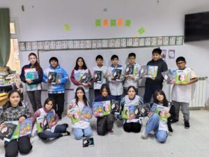 260810-ENTREGA DE LIBROS (6)