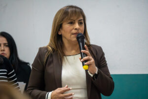260812-PRESENTACIÓN LIBROS PLEN@ (20)