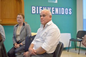 260814-MESA DE TRABAJO DIRECTORES (4)