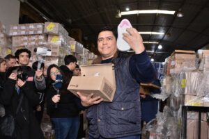 260826-ENTREGA ZAPATILLAS VIDAL (4)