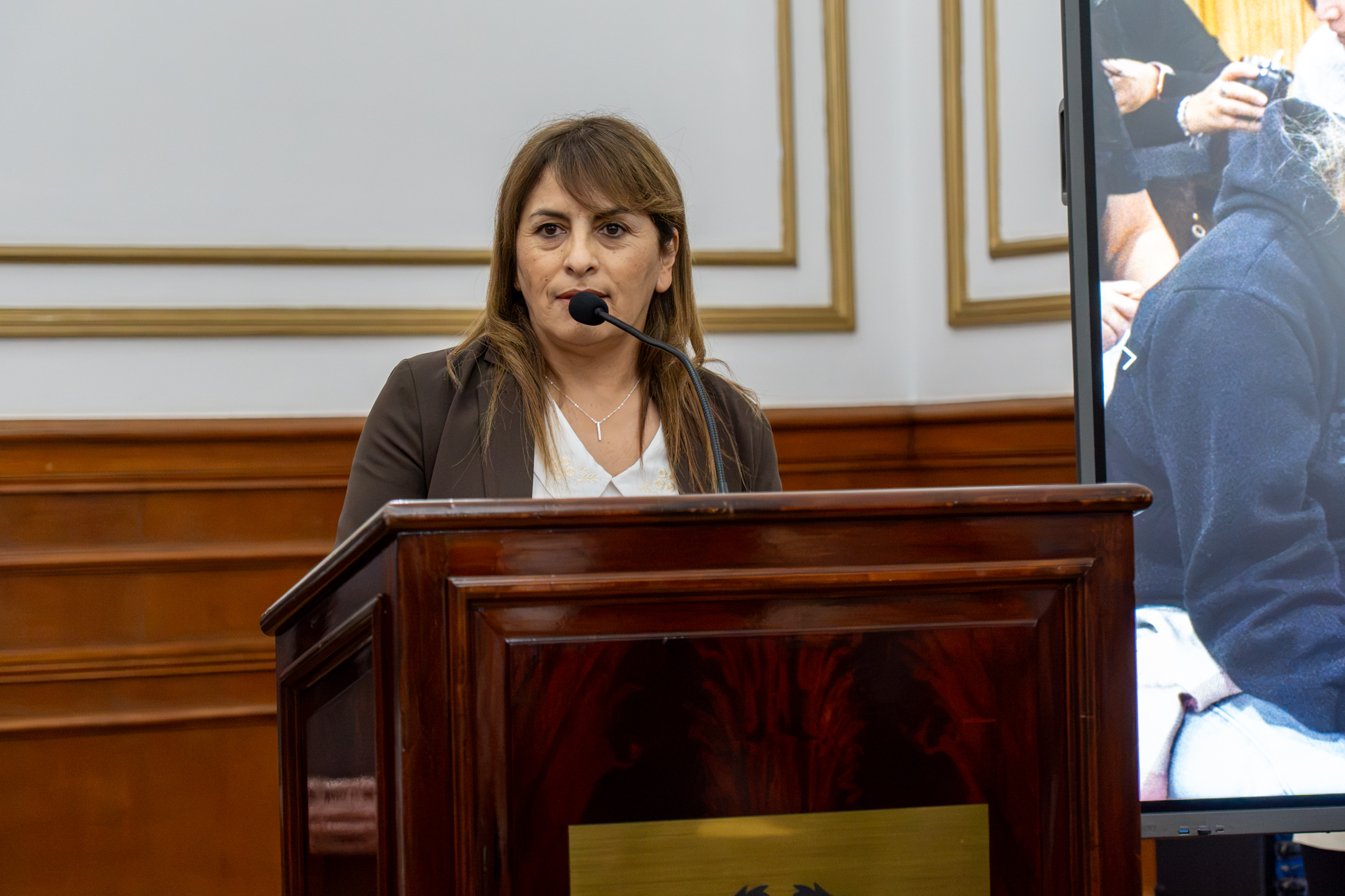 ANUNCIO CPE GOBIERNO 31-07-26-13