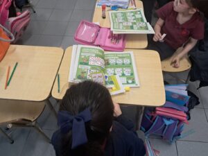 260902-ENTREGA LIBROS IMA (6)