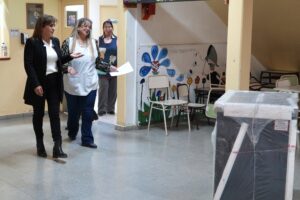 260908-ENTREGA DE ZAPATILLAS EPP 53 (9)