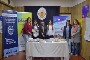 260908-ENTREGA LIBROS EPJAS (3)