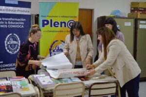 260910-ENTREGA LIBROS EPJAS RGL (1)
