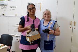260914-ENTREGA ZAPATILLAS CALETA OLIVIA (11)