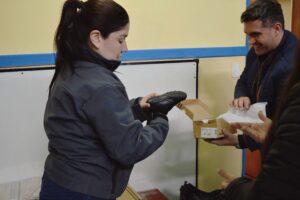 260917-ENTREGA DE ZAPATILLAS (21)