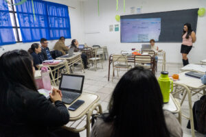 260918-TRANSFORMAR LA SECUNDARIA RÍO GALLEGOS (16)
