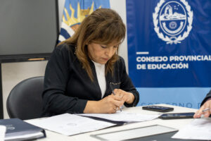 260919-FIRMA CONVENIO LOAS (4)