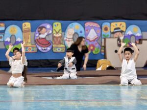 260925-EL FOLCLORITO JIN 51 C.O (3)