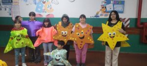 261001-CARROZAS ESCUELA RURAL 2 GOB. GREGORES (10)