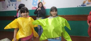 261001-CARROZAS ESCUELA RURAL 2 GOB. GREGORES (9)