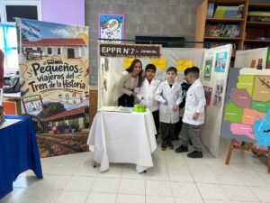 261003-EXPO EDUCATIVA EPP 75 (1)