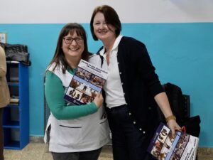 261021-ENTREGA DE GUÍA EL CALAFATE Y C (3)
