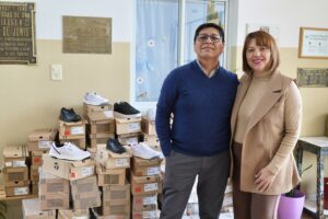 261021-ENTREGA DE ZAPATILLAS CAÑADÓN SECO (10)