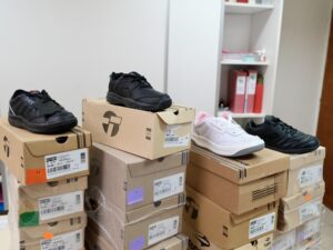 261021-ENTREGA DE ZAPATILLAS CAÑADÓN SECO (6)