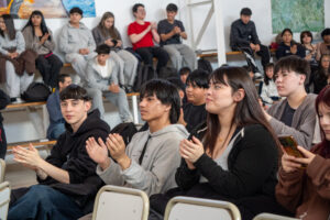 261022-AYRTON OVIEDO CHARLA (3)