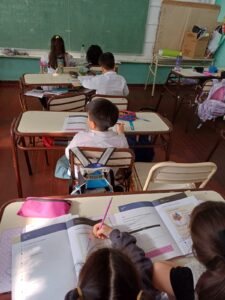 261026-ENTREGA DE CUADERNILLOS APRENDER (8)
