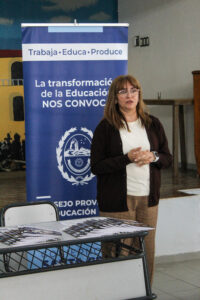 263010-ENTREGA GUÍAS RÍO TURBIO (4)